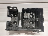 Fuse Box Lower Bracket
